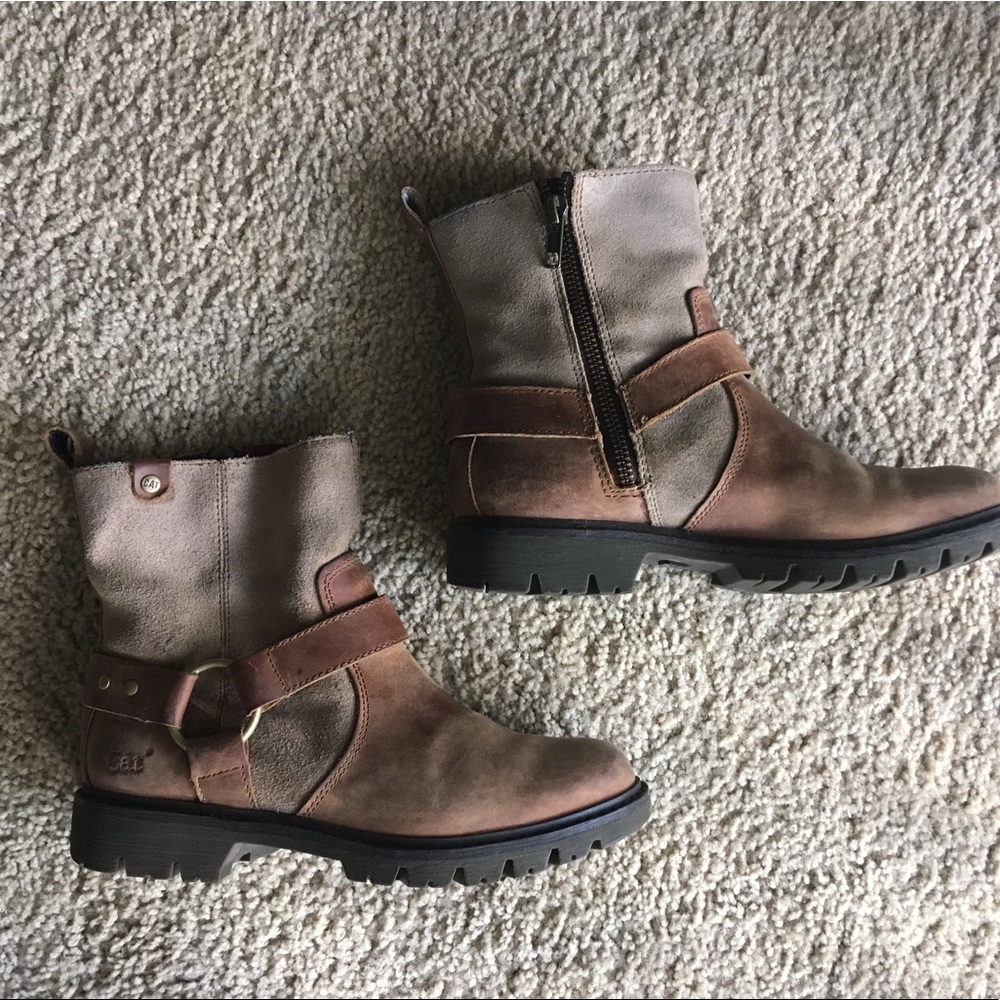 CATerpillar women boots 6 US